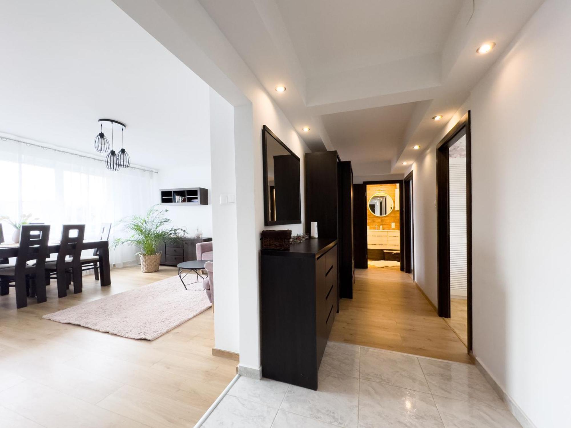 4 Pokojowy Apartament Posada Sanok Ngoại thất bức ảnh